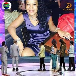 Meet your Posher, Rolanda